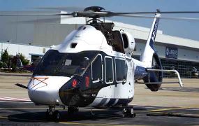 Airbus Helicopters toont prototype H160 en doet eerste grondtesten 