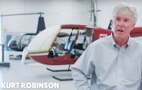 Kurt Robinson over zijn helikopters gedurende de Heli-Expo 2020