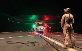 Mee op missie met de Nederlandse NH-90 in de Straat van Hormuz  