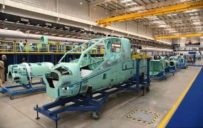 Boeing laat AH-64 Apache helikopters deels bouwen in India