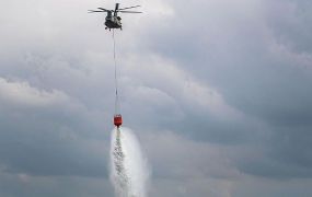 UPDATE (6): Brandbestrijdende Nederlandse Chinooks blijven langer in Albanie
