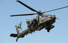 Boeing krijgt een Amerikaans order voor 100+ Apaches AH-64E 