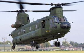 Zes Nederlandse Chinook CH-47D helikopters bijna verkocht
