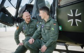 Helikoptertraining is cruciaal onderdeel van astronautenopleiding Helikoptertraining is cruciaal onderdeel van astronautenopleiding