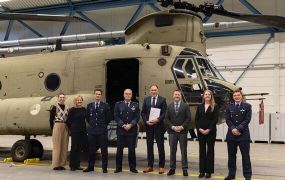 Boeing gaat Nederlandse Chinooks technisch ondersteunen 