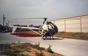 OO-HFZ - Schweizer - 269C