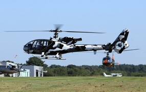 Aankomst van de Gazelle N341GG op Zwartberg (B)